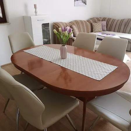 Apartman Vice Apartment