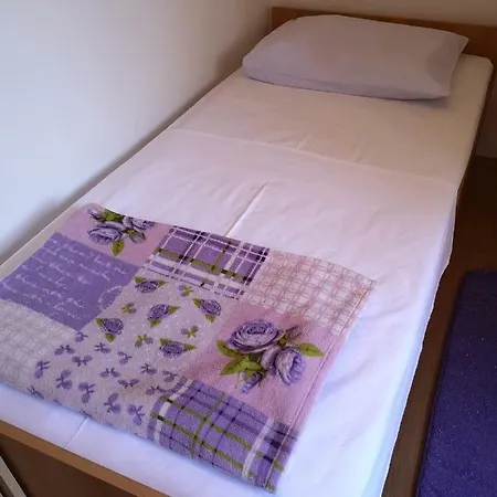 Apartman Vice